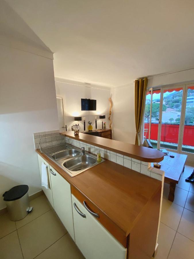 Charmant 2 Pieces Vue Sur Mer Et Monte-Carlo A Roquebrune Cap Martin מראה חיצוני תמונה