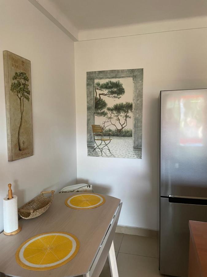 Charmant 2 Pieces Vue Sur Mer Et Monte-Carlo A Roquebrune Cap Martin מראה חיצוני תמונה