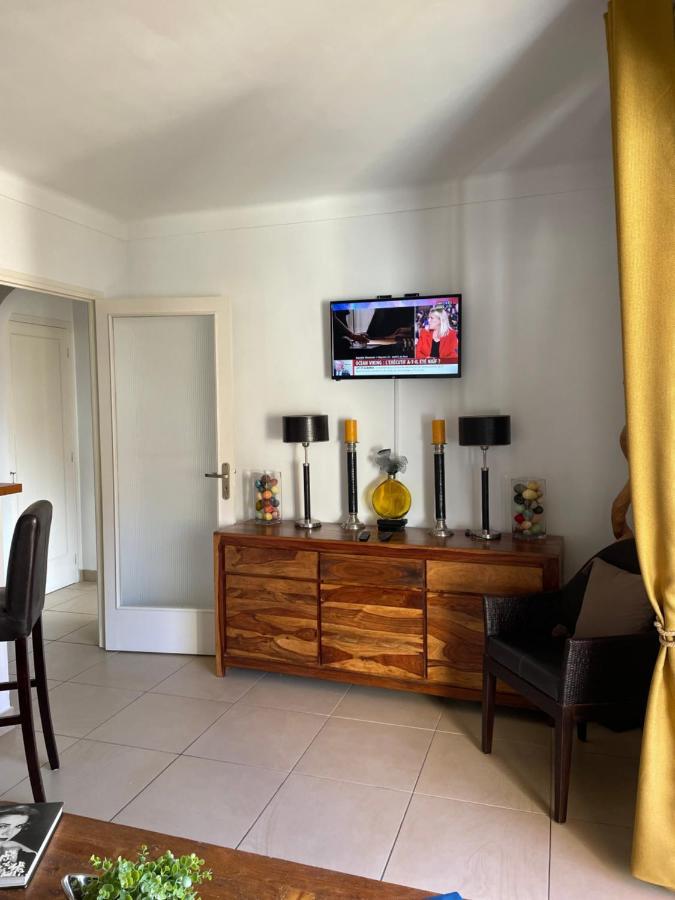 Charmant 2 Pieces Vue Sur Mer Et Monte-Carlo A Roquebrune Cap Martin מראה חיצוני תמונה