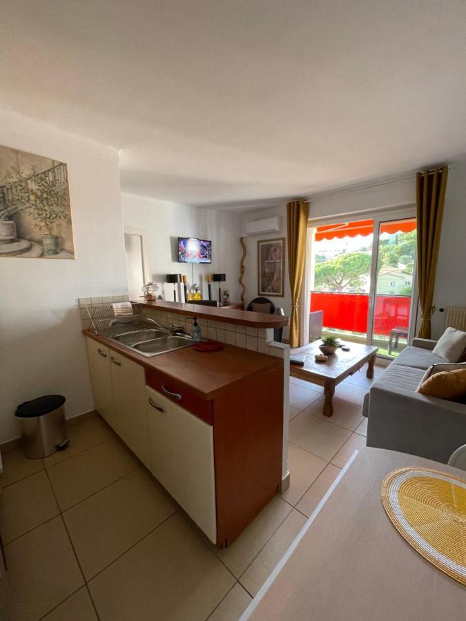 Charmant 2 Pieces Vue Sur Mer Et Monte-Carlo A Roquebrune Cap Martin מראה חיצוני תמונה